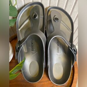 Birkenstock Women's Gizeh EVA Gray Rubber Sandals Size US 8 Regular Width 39 EU